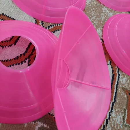 مانع تمرین مدل Training Cones 2019 در 4 رنگ مجموعه 8 عددی