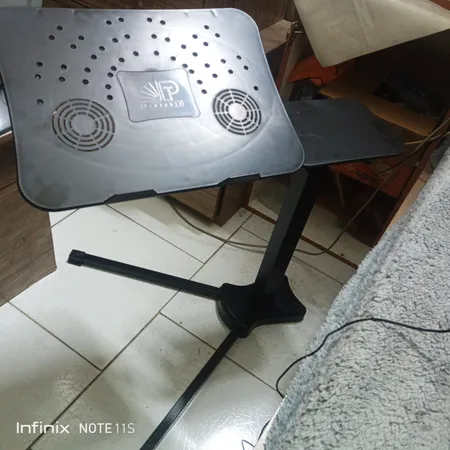 میز لپ تاپ مدل LP01