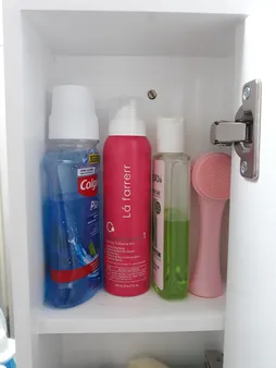 فوم شست‌وشوی صورت لافارر مدل 01 مناسب برای پوست چرب حجم 150 میلی‌لیتر