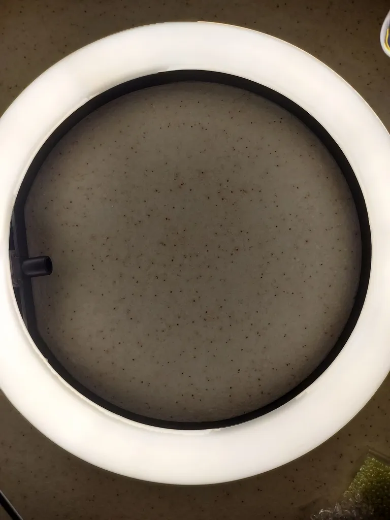 رینگ لایت مدل RF400