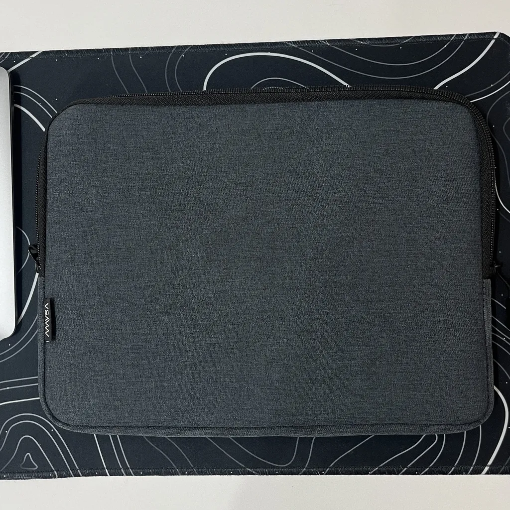 کاور لپ تاپ مایسا مدل Maysa-M-013 مناسب برای لپ تاپ 13 اینچی