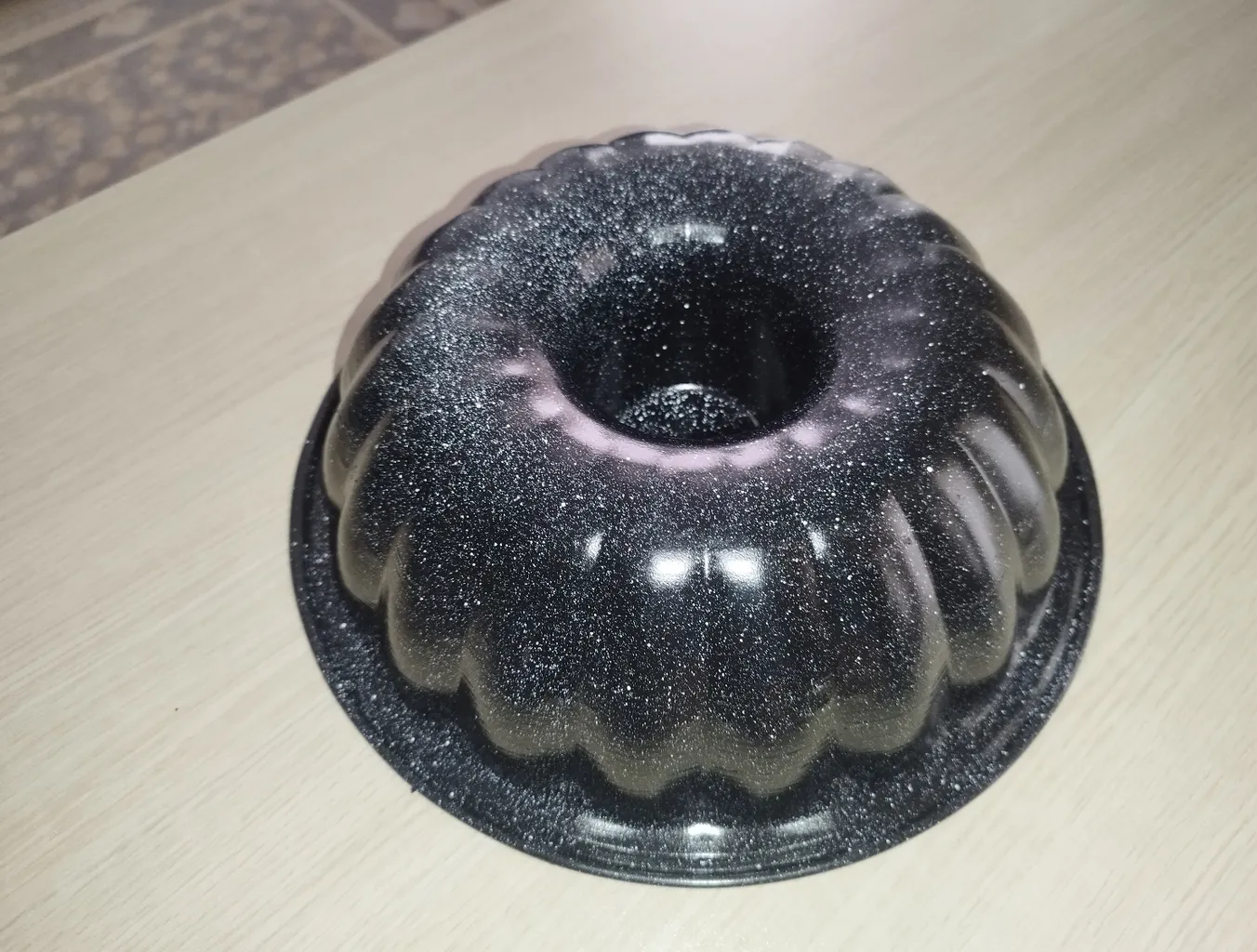 قالب کیک کایدنلیک مدل نچسب