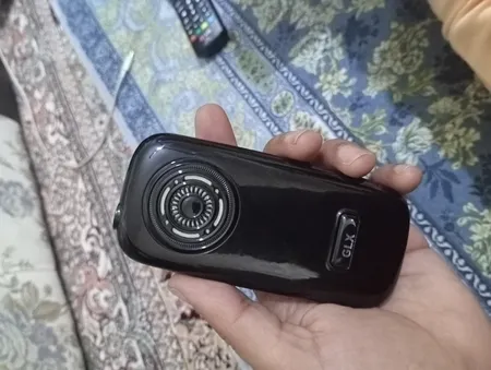 گوشی موبایل جی ال ایکس مدل F8 دو سیم کارت