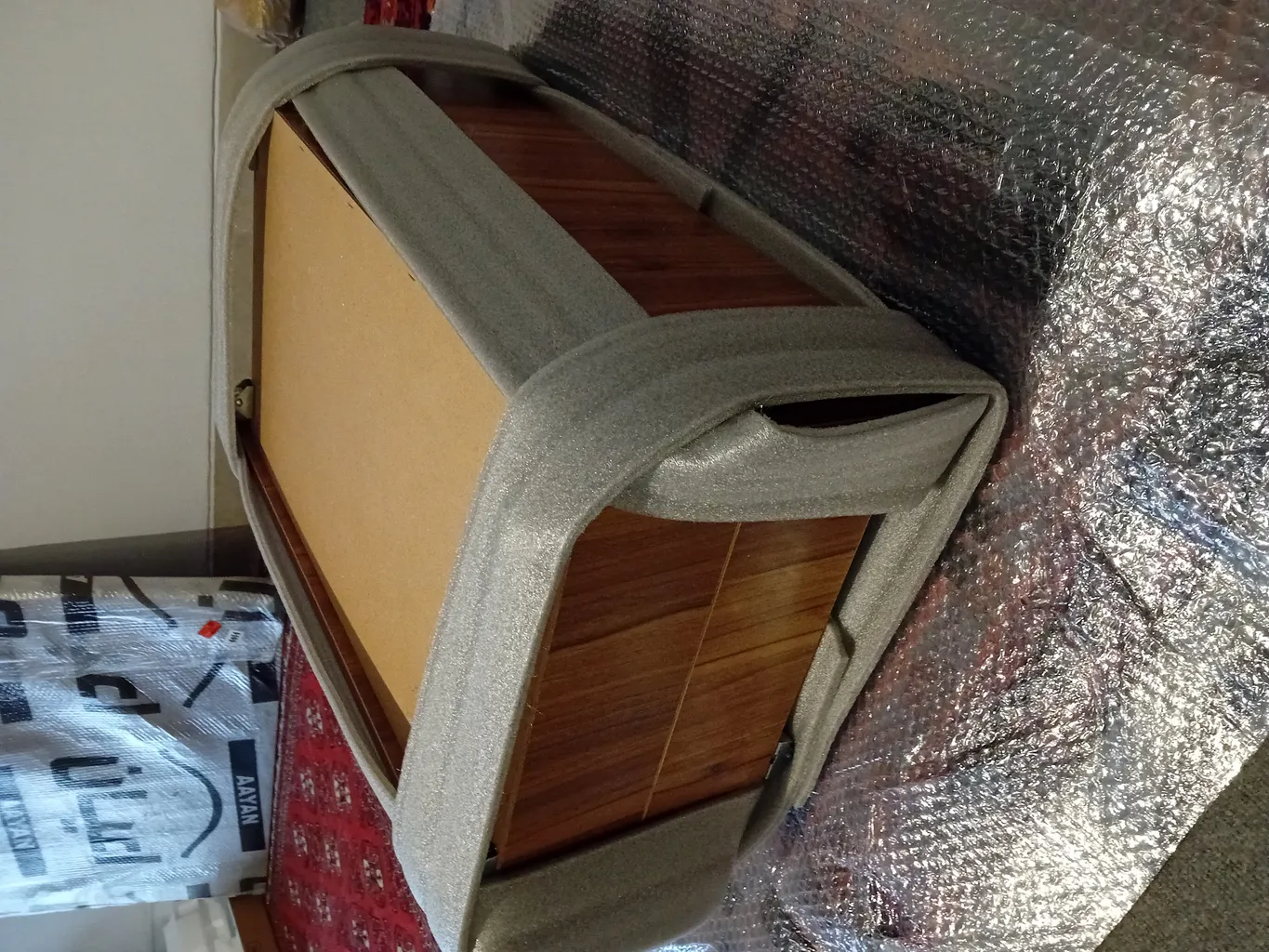 تخت خواب یک نفره اعیان مدل FH704 سایز 120x200 سانتی متر