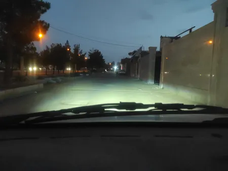 هدلایت خودرو مدل T9 پایه H4 بسته 2 عددی