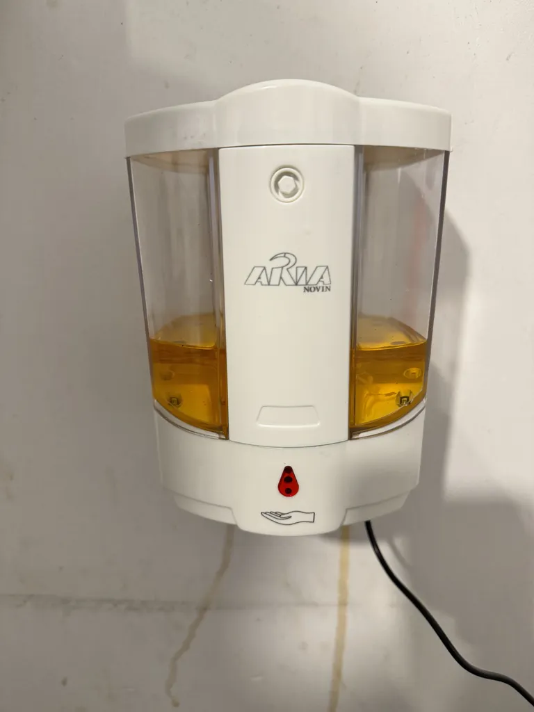 پمپ مایع دستشویی اتوماتیک آریا نوین مدل برق و باتری