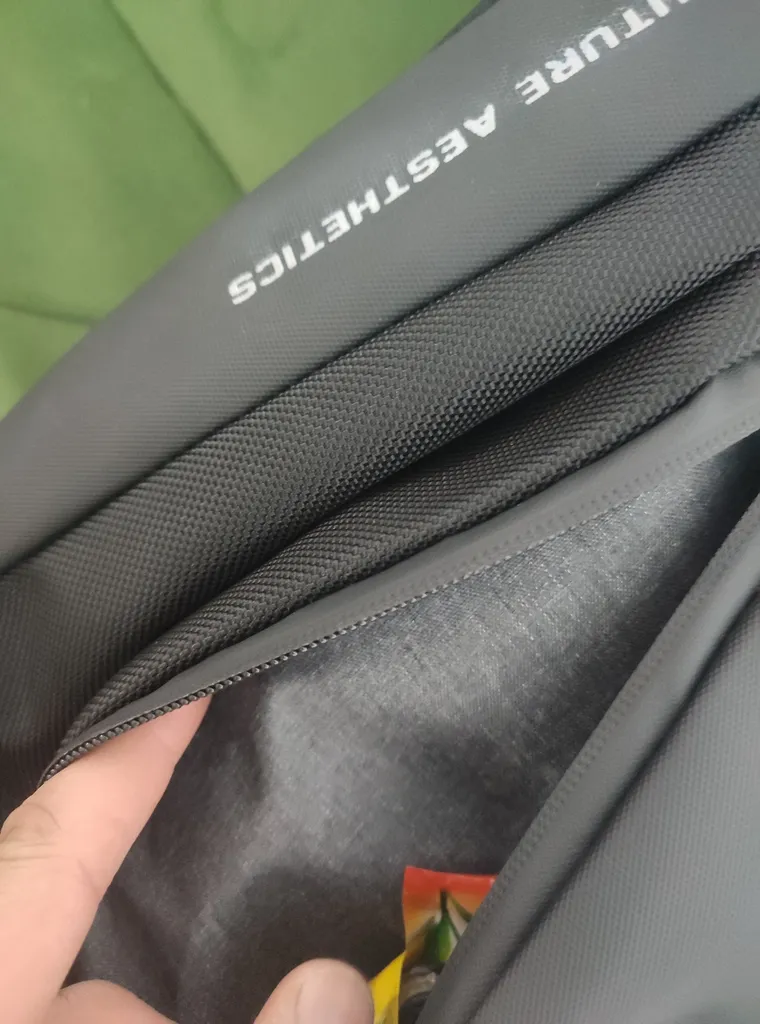 کوله پشتی لپ تاپ بنج مدل 7663 مناسب برای لپ تاپ 14.1 تا 15.6 اینچی