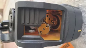 تجریه خرید تراز لیزری دیوالت مدل 088K