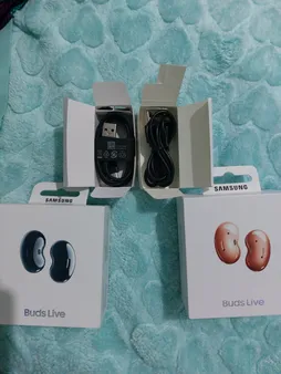 هدفون بلوتوثی سامسونگ مدل Galaxy Buds Live