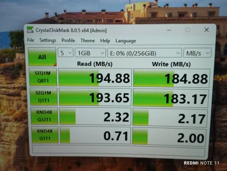 هارددیسک اینترنال وسترن دیجیتال مدل Blue WD10EZEX ظرفیت 1 ترابایت