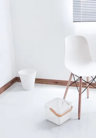 سطل زباله ایکیا مدل FNISS ظرفیت 10 لیتر