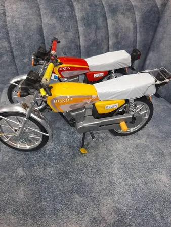 موتور بازی مدل HONDA CG 125