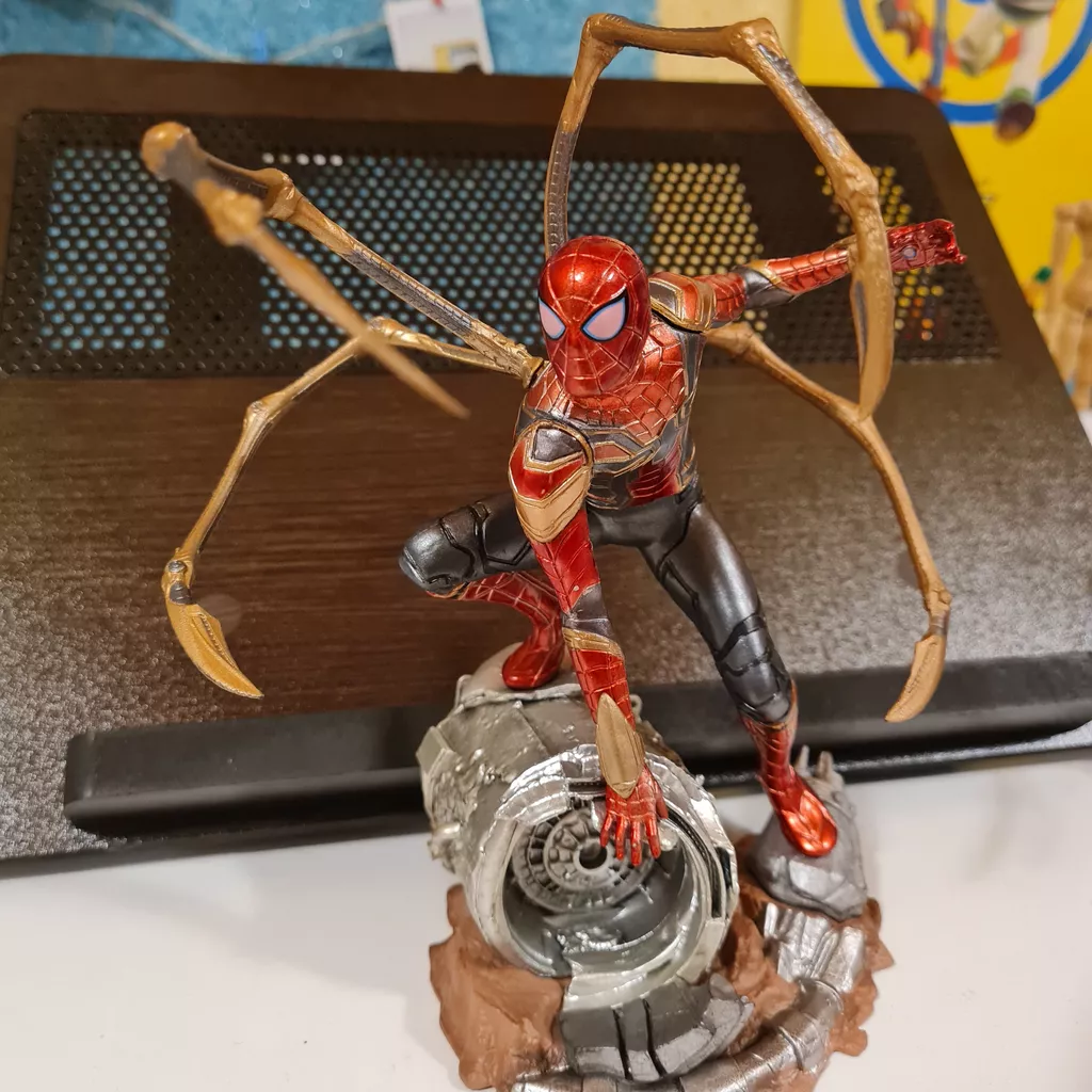 فیگور مدل Iron Spiderman کد 1