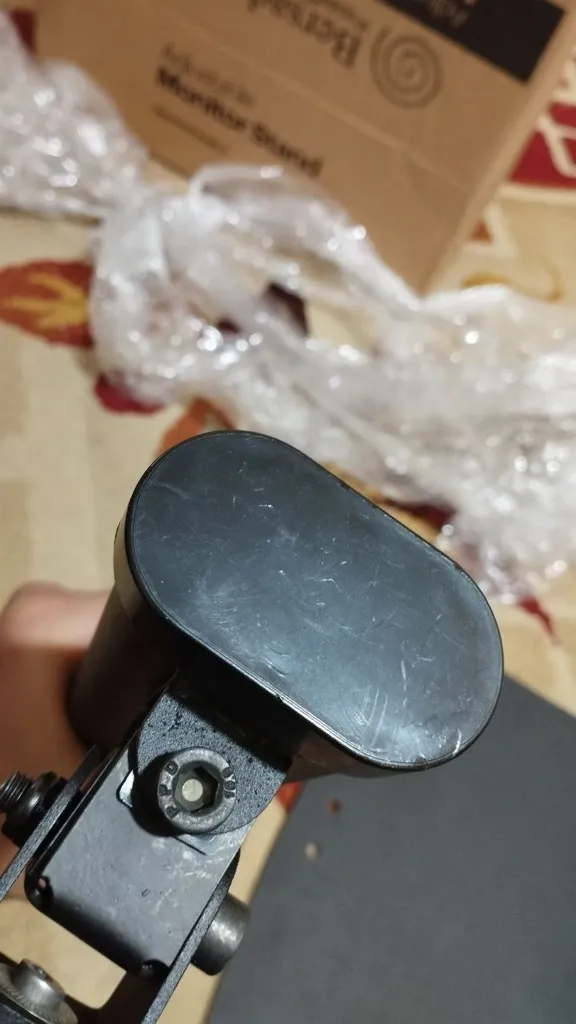 پایه نگهدارنده مانیتور پیشگامان فناوری برساد مدل SMA04