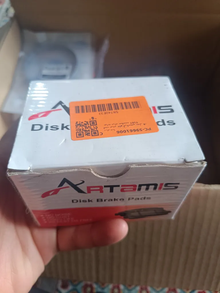 لنت ترمز جلو آرتامیس مدل A-T107 مناسب برای پراید