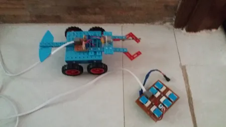 ربات آموزشی وحید کیت مدل جنگجو کد V.K 5003