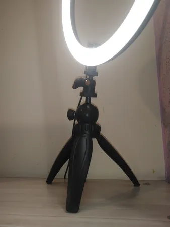 سه پایه دوربین مدل q166p