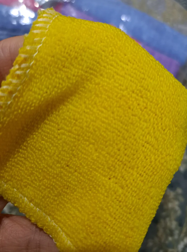 دستمال نظافت تن تاب مدل حوله ای بسته 12 عددی