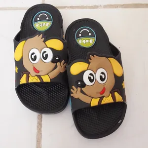 تجریه خرید دمپایی پسرانه شهپر مدل آیدین کد 03