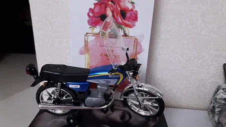 موتور بازی مدل HONDA CG 125