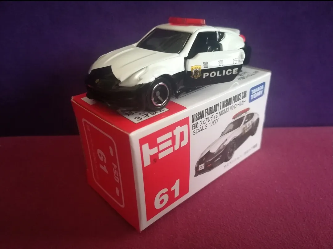 ماشین بازی تاکارا تامی مدل Nissan Fairlady Z Nismo Police Car کد 859963