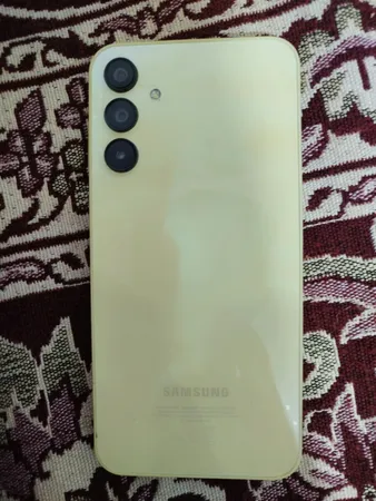 گوشی موبایل سامسونگ مدل Galaxy A15 دو سیم کارت ظرفیت 128 گیگابایت و رم 6 گیگابایت - ویتنام