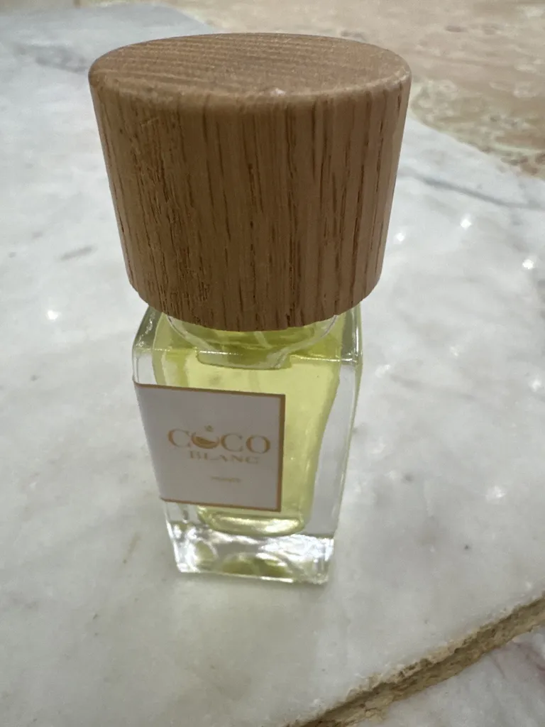 عطر جیبی زنانه کوکو بلان مدل بیژو با رایحه معتدل حجم 30 میلی لیتر