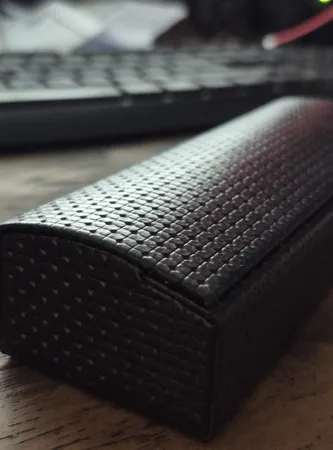 قاب عینک مدل aa2025