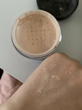 تجریه خرید پودر تثبیت کننده آرایش هانتین شماره H 02