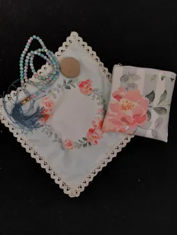 جانماز کیفی طرح گل های بهاری مدل BPA270201