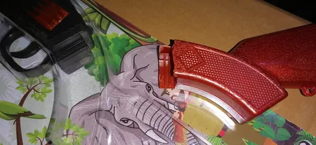 تفنگ بازی گلدن گان مدل naabsell-p60 مجموعه 8 عددی