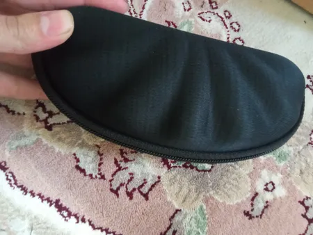 کیف عینک مدل صدفی me