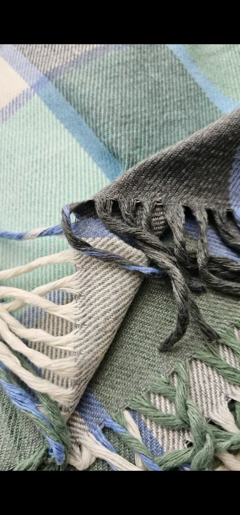 پتو مسافرتی سیمین مدل هلیا کد AR64 سایز 220x150 سانتی متر