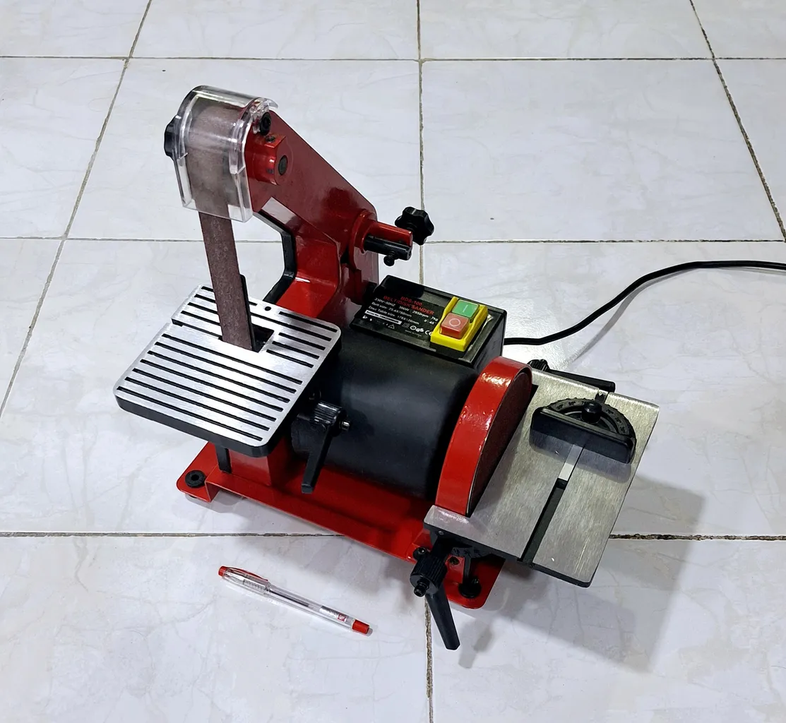 دستگاه سنباده زن محک مدل BSD-100