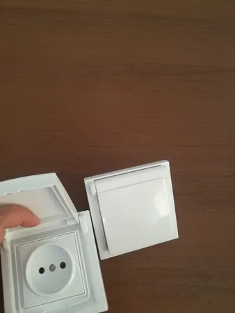 پریز برق خیام الکتریک مدل IP44_E