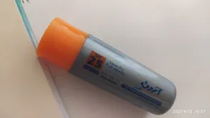 تجریه خرید بالم نرم کننده لب آردن مدل 01