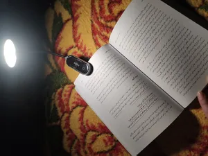 تجریه خرید چراغ مطالعه باسئوس مدل DGRAD-0G