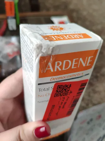 کرم ضدآفتاب رنگی آردن SPF46