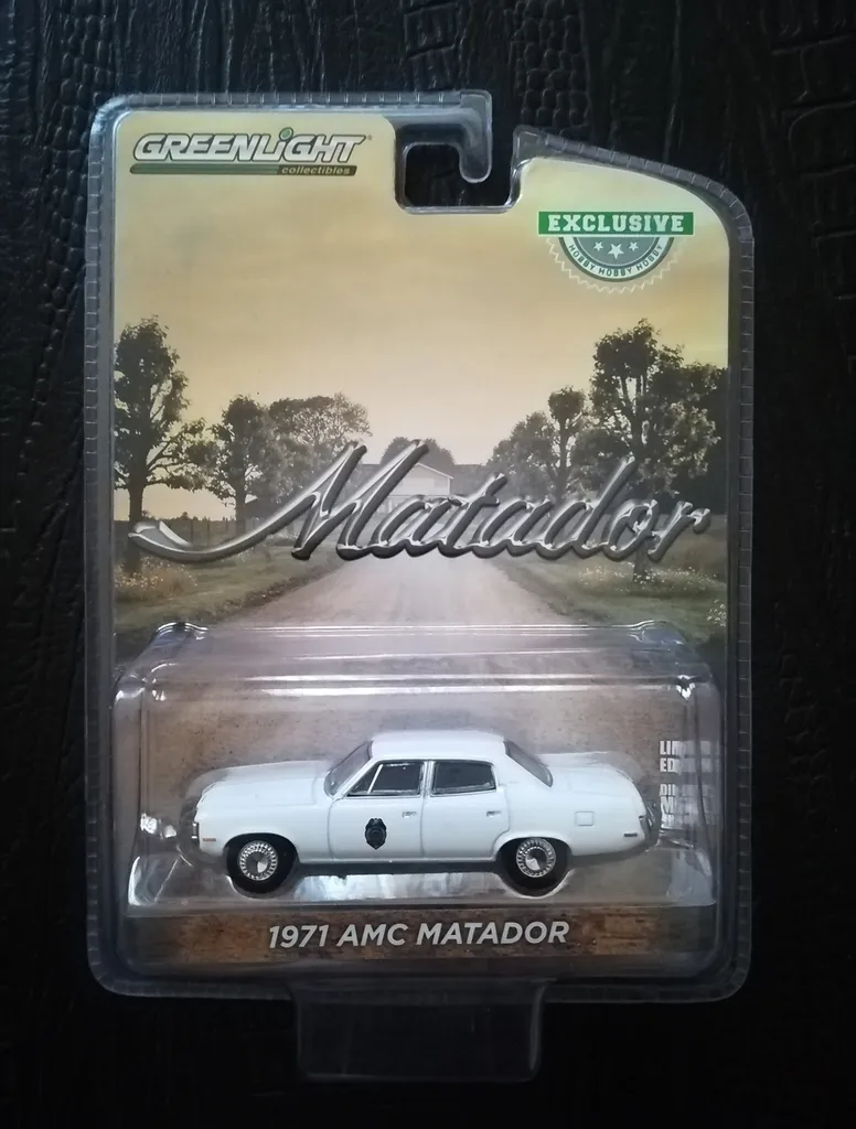 ماشین بازی گرین‌ لایت مدل 1971 AMC Matador کد 30250