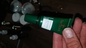 تجریه خرید کرم دور چشم پلزنت مدل CONTOUR حجم 15 میلی لیتر