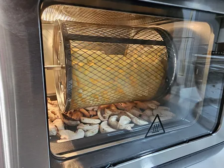 هواپز 12 لیتری بلک اند دکر مدل AOF-100-B5