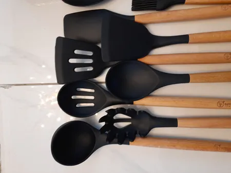 سرویس کفگیر و ملاقه 12 پارچه جی فی نی مدل 01