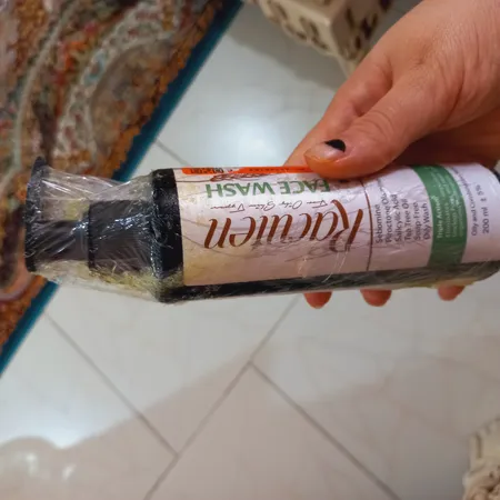 ژل شست‌وشوی صورت راکوتن کد 01 حجم 200 میلی‌لیتر