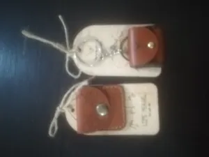 تجریه خرید آویز گردنبند چرم بارثاوا مدل 1801