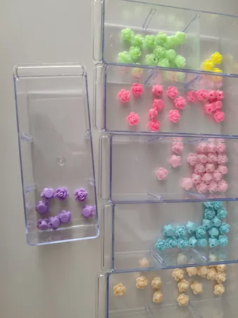 مهره دستبند مدل گل رز کد 494 بسته 100 عددی