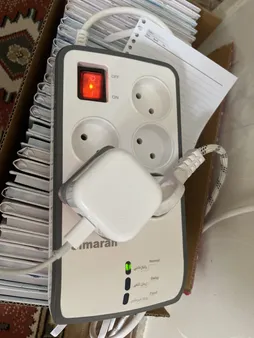 محافظ ولتاژ سیماران مدل SM-525N-1.8