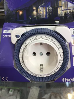 تایمر برق مدل 16A