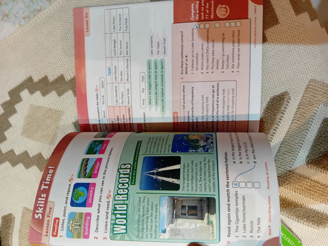 کتاب Family and Friends 3 اثر Naomi Simmons انتشارات هیتا 2 جلدی