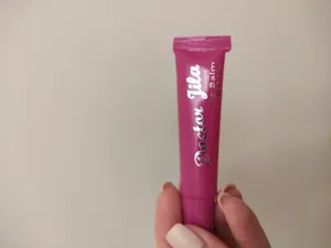 تجریه خرید کرم لب دکتر ژیلا مدل soothing وزن 12 گرم