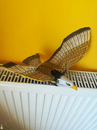 اسباب بازی پرنده طرح عقاب مدل G110